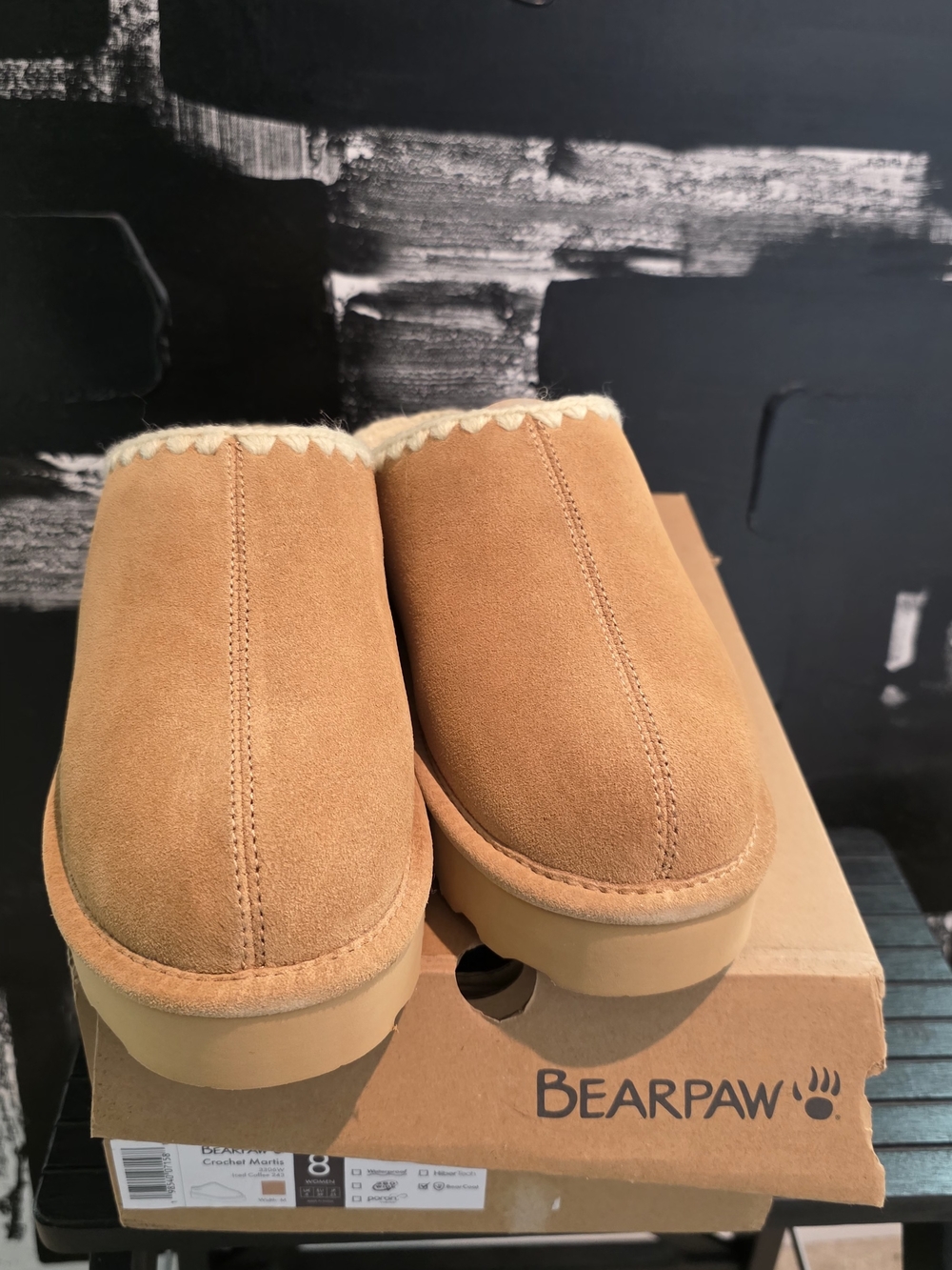 BEARPAW Boots in Crochet Martis Iced Coffee - Picture 2 of 5